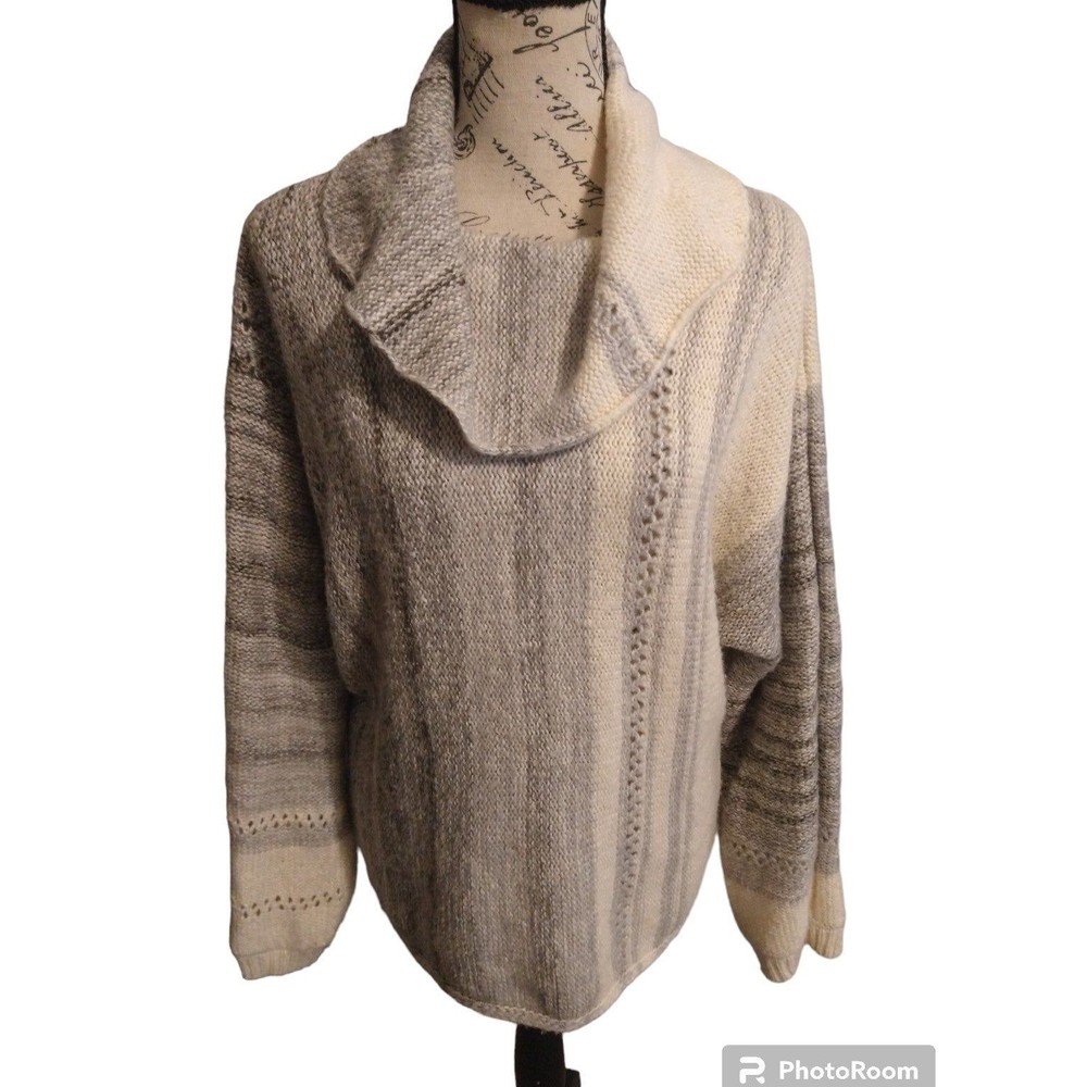 Knox rose cowlneck sweater gray & cream medium Boho Cottage Core Feminine